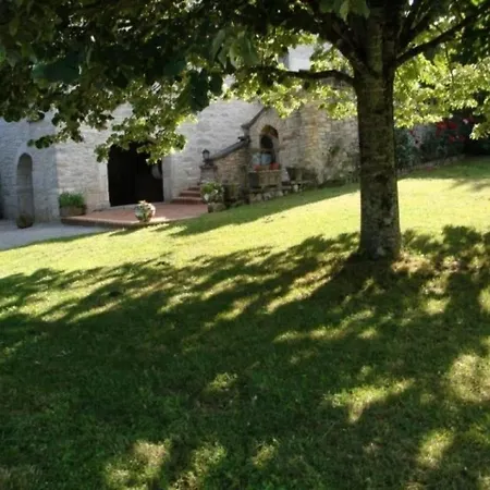 House De Louchapt Сasa de vacaciones *