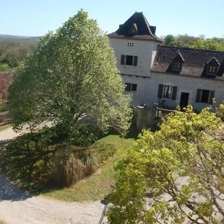 Сasa de vacaciones House De Louchapt *