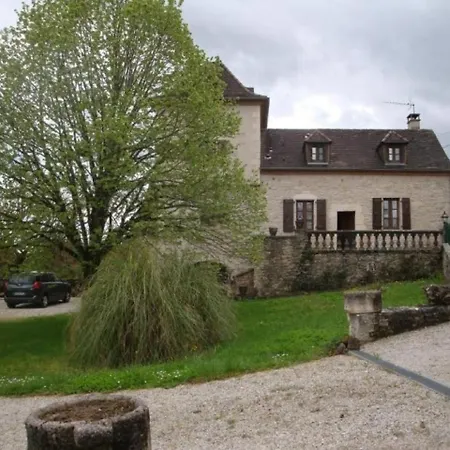 House De Louchapt * Martel